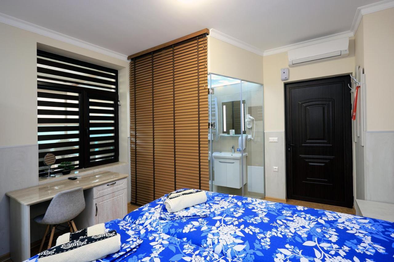 Къща За Гости Кребс Guesthousekrebs Shumen Exterior foto
